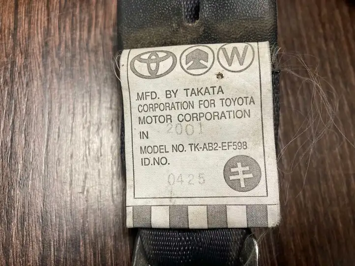 Toyota Avensis Verso (1995 - 2001) 7357044050 Задний ремень безопасности — фото 5
