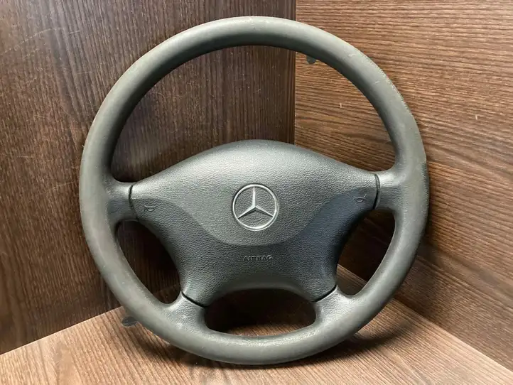 Mercedes-Benz Sprinter W906 (2006 - 2018) 9064640201 Руль — фото 1