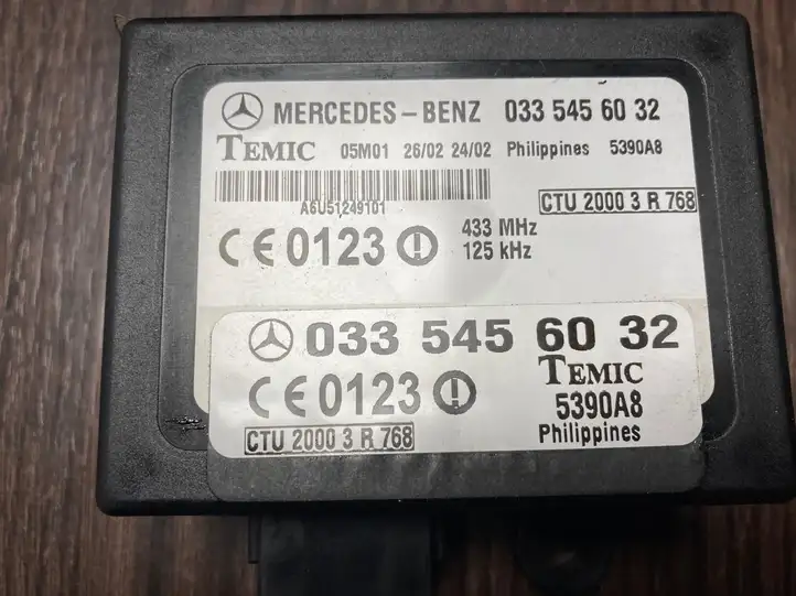 Mercedes-Benz Sprinter W901 W902 W903 W904 (1995 - 2007) A6111533479 Блок управления двигателем (ЭБУ) — фото 4