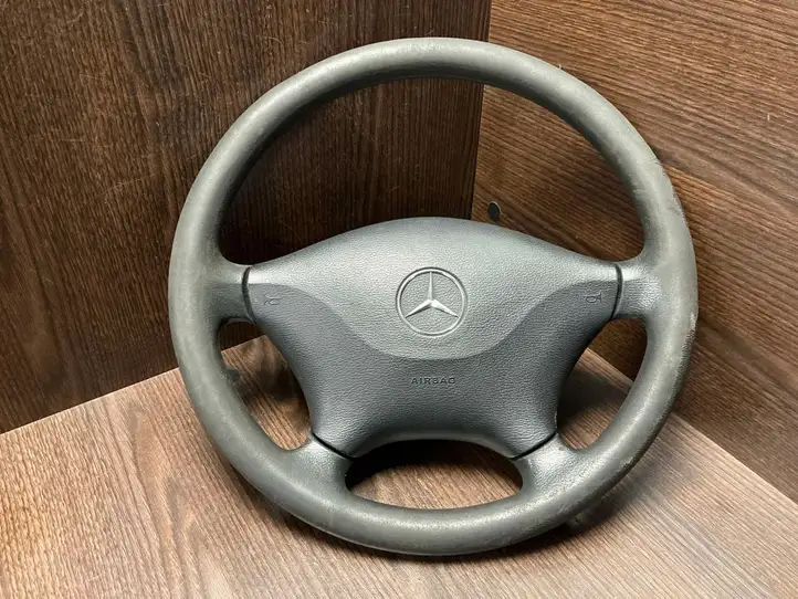 Mercedes-Benz Sprinter W906 (2006 - 2018) 9064640201 Руль — фото 1
