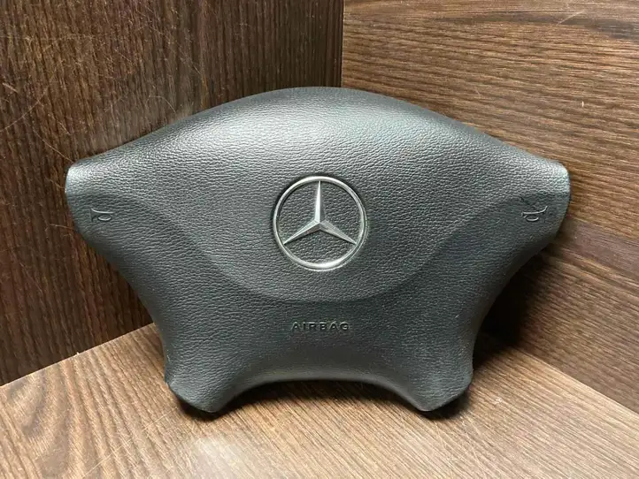 Mercedes-Benz Sprinter W906 (2006 - 2018) 9068601202 Подушка безопасности руля — фото 1