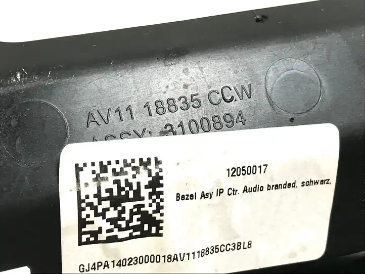 Ford B-MAX (2012 - 2018) AV1118835CC3BL8 Центральный воздушный дефлектор — фото 4