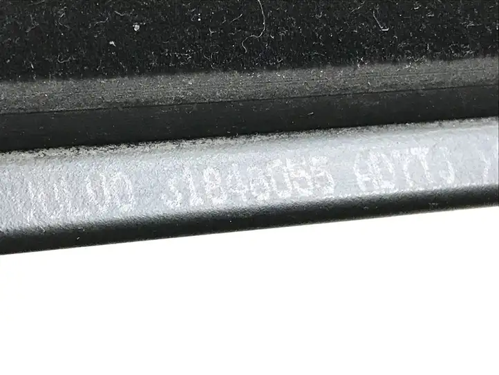 Volvo S90, V90 (2016 - 2020) 31848055 Накладка стекла задней двери — фото 2