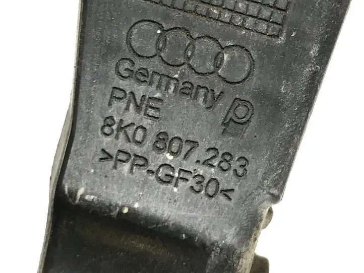 Audi A4 S4 B8 8K (2007 - 2011) 8K0807283 Кронштейн переднего бампера — фото 2