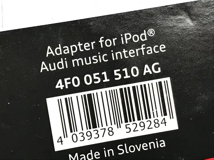 Audi A4 S4 B8 8K (2007 - 2011) 4F0051510AG iPod разъем — фото 4