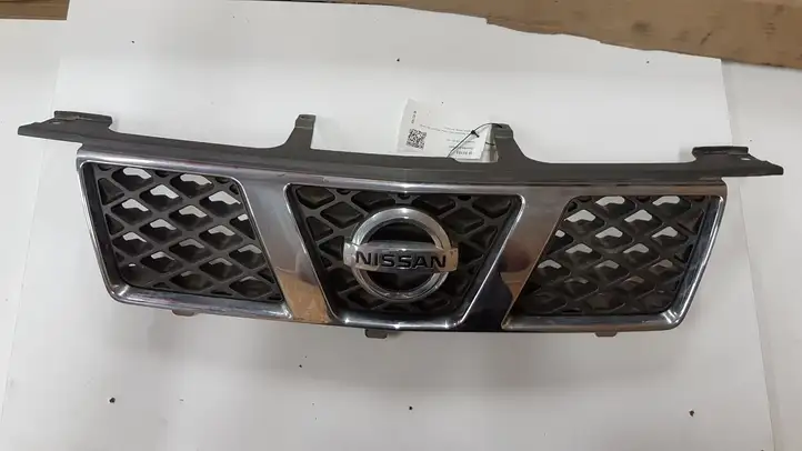 Nissan X-Trail T30 (2001 - 2007) 62310E0303 Передняя решетка — фото 1