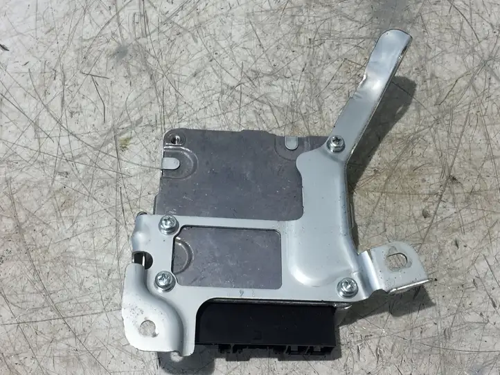 Toyota Yaris (2014 - 2019) 2107002761 Блок управления усилителем руля — фото 5