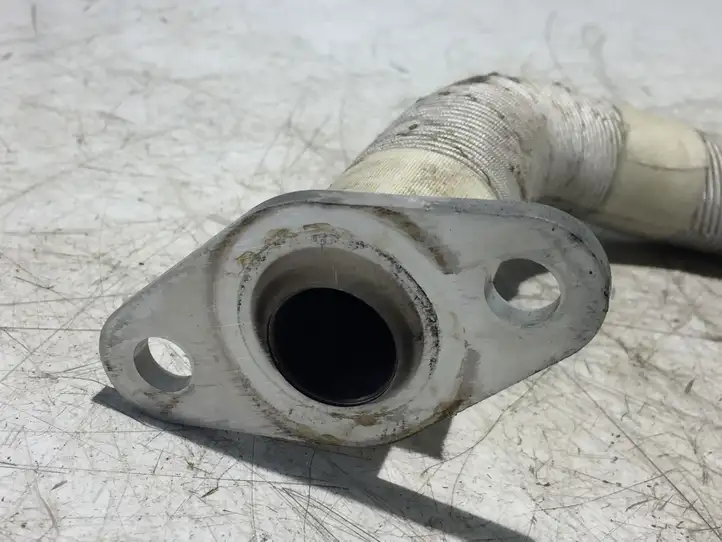 Toyota Yaris (2014 - 2019) Трубка EGR — фото 3