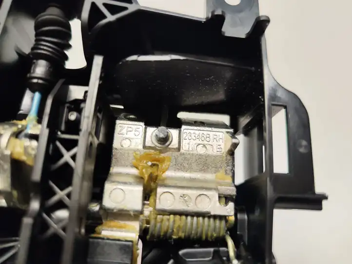 Audi A4 S4 B9 (2015 - 2019) 8W0837812A Наружная ручка задней двери — фото 4