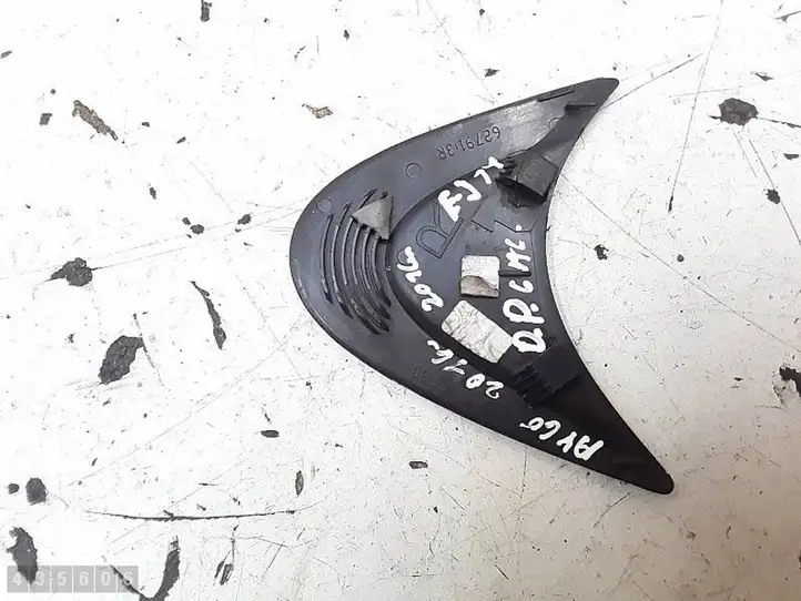 Toyota Aygo AB40 (2014 - 2018) 627913R Накладка стекла задней двери — фото 3