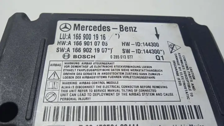 Mercedes-Benz GLE W166/C292 (2015 - 2019) A1669001916 Блок управления SRS — фото 2