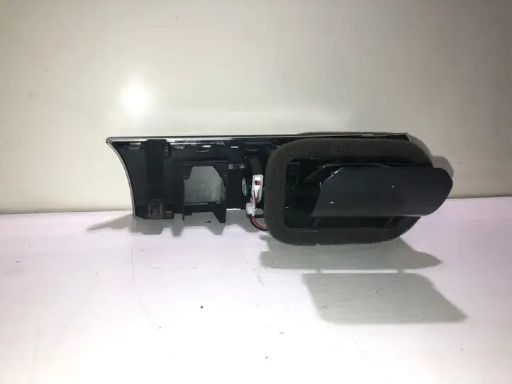Audi A6 S6 C6 4F (2008 - 2011) 4F1820901D Боковой воздушный дефлектор — фото 2