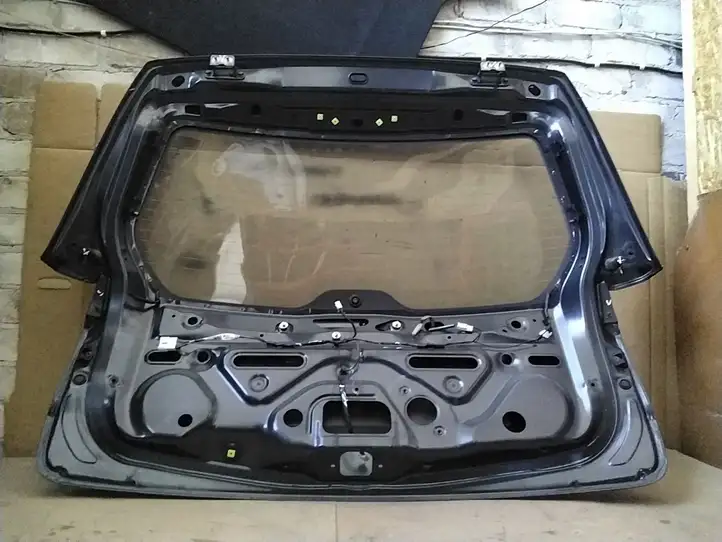 Subaru Forester SH (2008 - 2013) Крышка багажника — фото 5