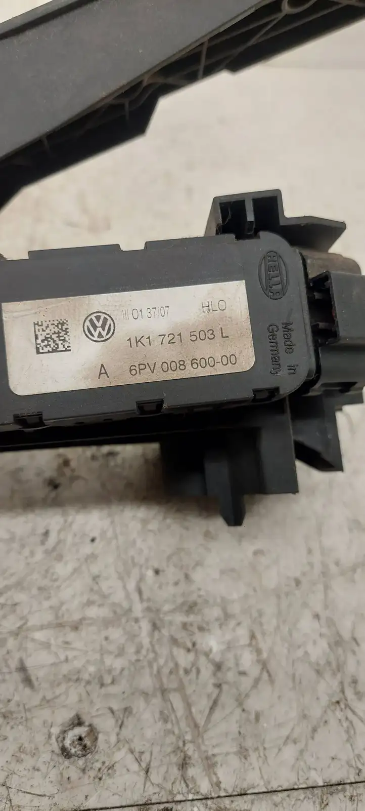 Volkswagen PASSAT B6 (2005 - 2010) 1K1721503L Педаль акселератора — фото 6