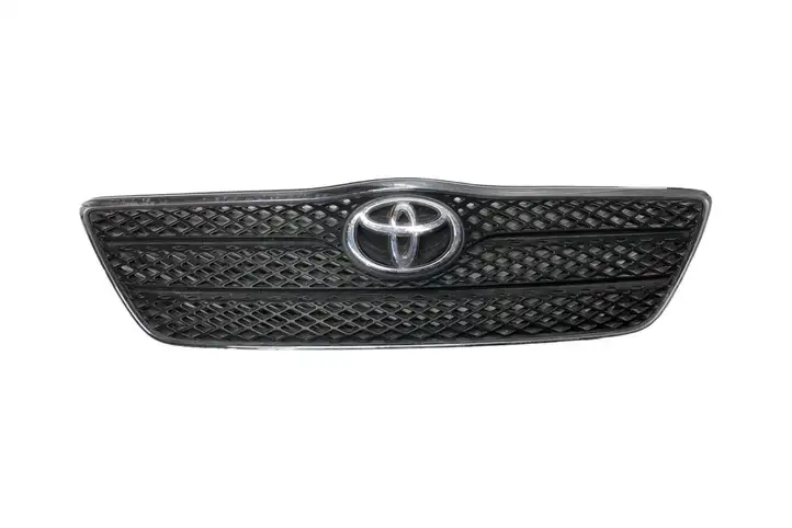 Toyota Corolla E120 E130 (2004 - 2007) 5311402010 Передняя решетка — фото 1