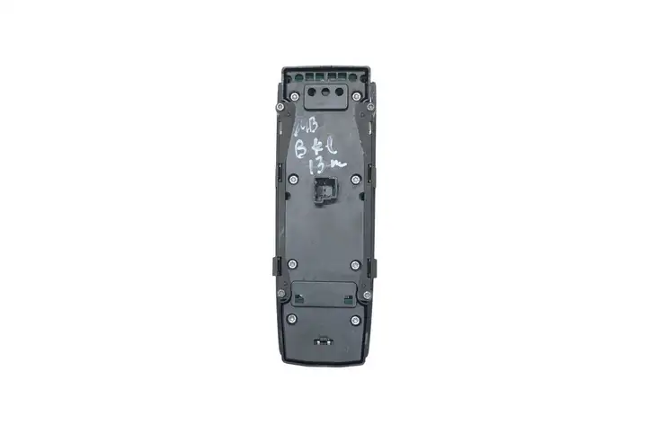 Mercedes-Benz B-class W246 (2011 - 2014) A1669054300 Блок кнопок стеклоподъемников — фото 4