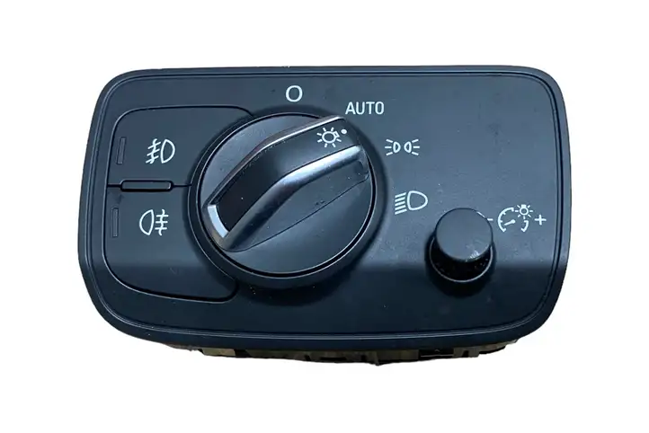 Audi A3/S3 8V (2012 - 2016) 8V0941531AE Включатель фонарей — фото 1