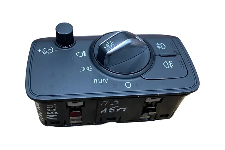 Audi A3/S3 8V (2012 - 2016) 8V0941531AE Включатель фонарей — фото 4