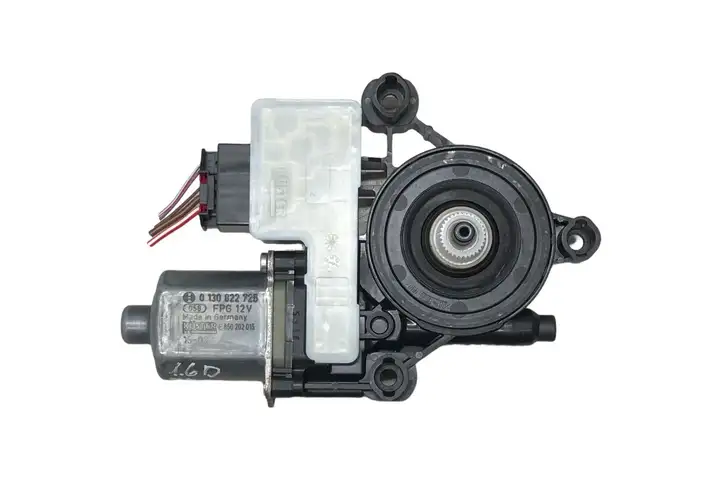 Skoda Octavia Mk3 (5E) (2013 - 2019) 5Q0959811A Стеклоподъемник задней двери — фото 1