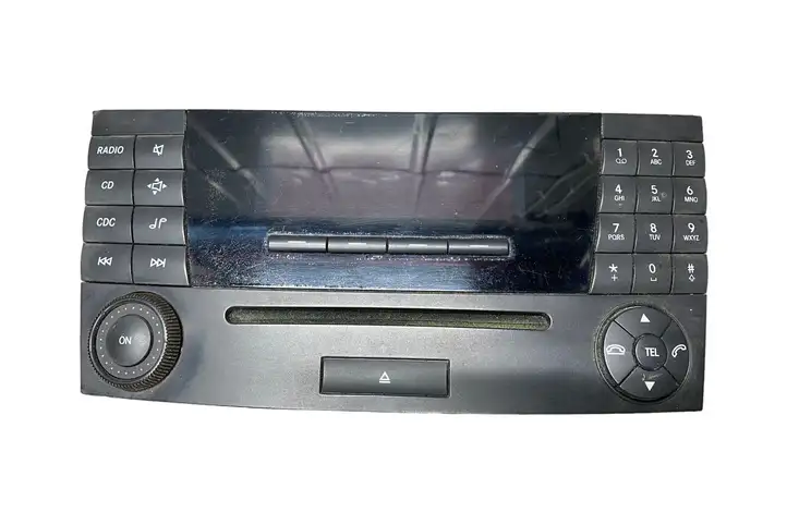 Mercedes-Benz E W211 (2002 - 2009) A2118209789 Магнитола / мультимедийная система — фото 1