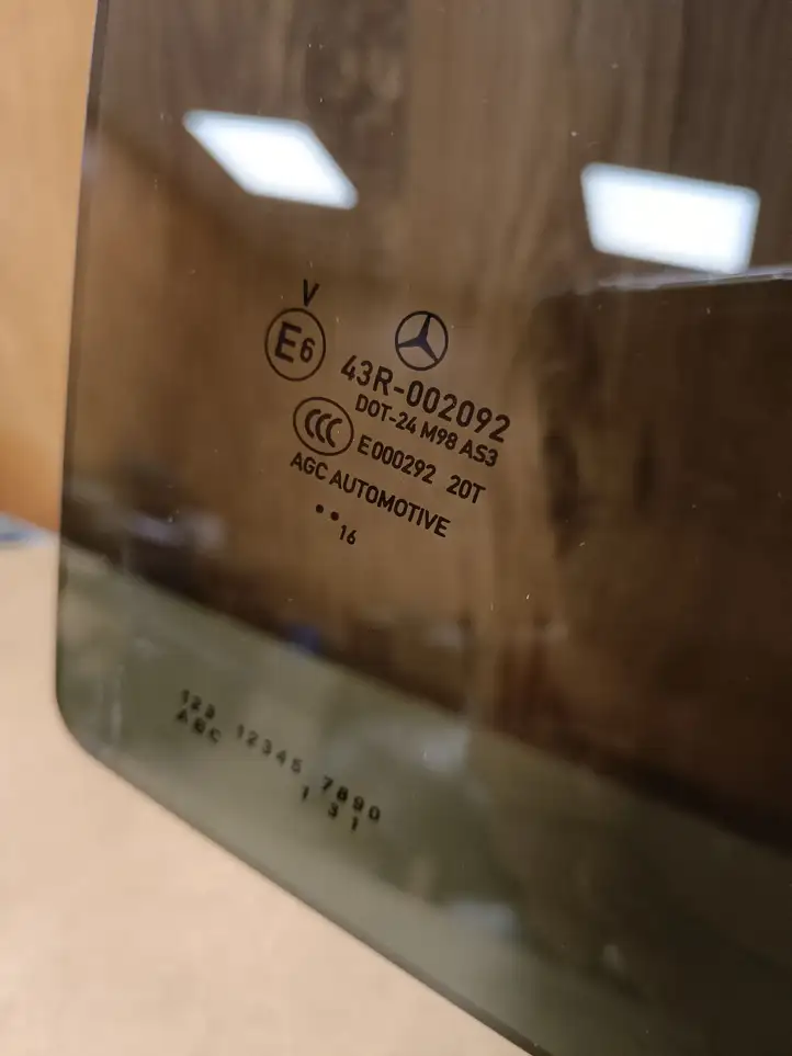 Mercedes-Benz GLC X253/C253 (2015 - ) A2537350600 Стекло задней двери — фото 3