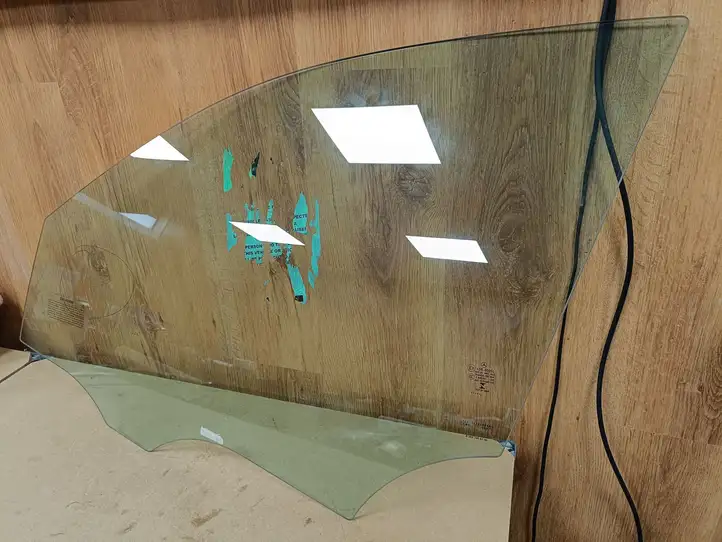 Mercedes-Benz GLC X253/C253 (2015 - ) A2537256700 Стекло передней двери — фото 7