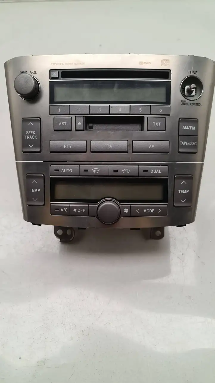 Toyota Avensis T250 (2006 - 2009) 8612005081 Магнитола / мультимедийная система — фото 1