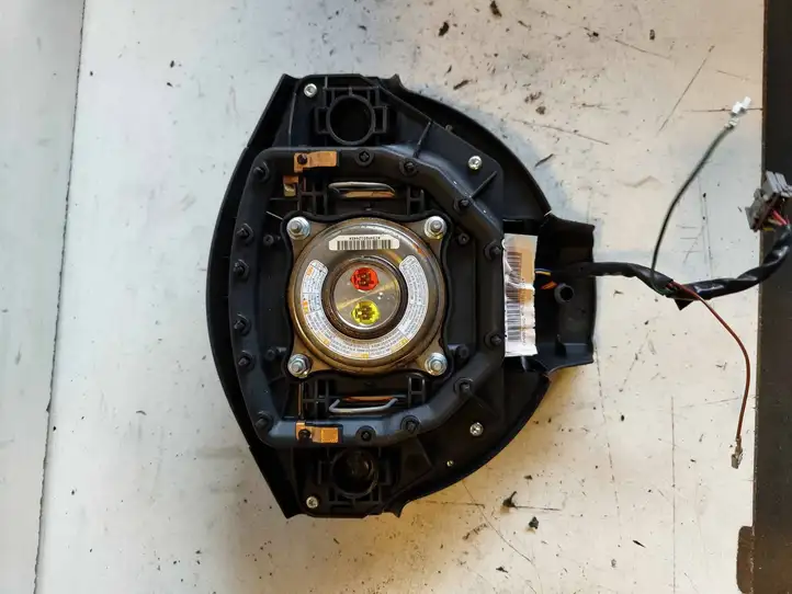 Nissan Qashqai (2006 - 2010) 98510JD16C Подушка безопасности руля — фото 2