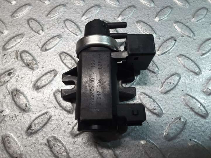 2247906 BMW 5 E39 Solenoidinis vožtuvas