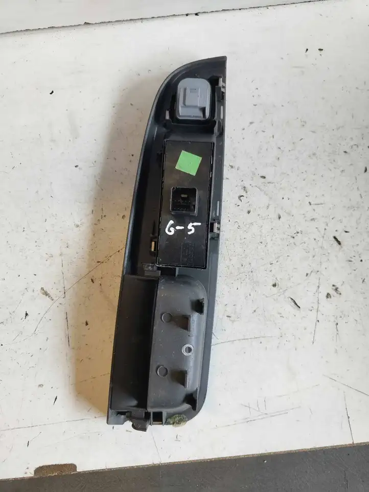 Volkswagen Golf V (2003 - 2009) 1K4868049 Блок кнопок стеклоподъемников — фото 1