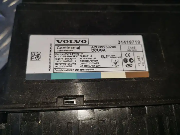 Volvo XC60 (2013 - 2017) 31419719 Модуль комфорта — фото 4