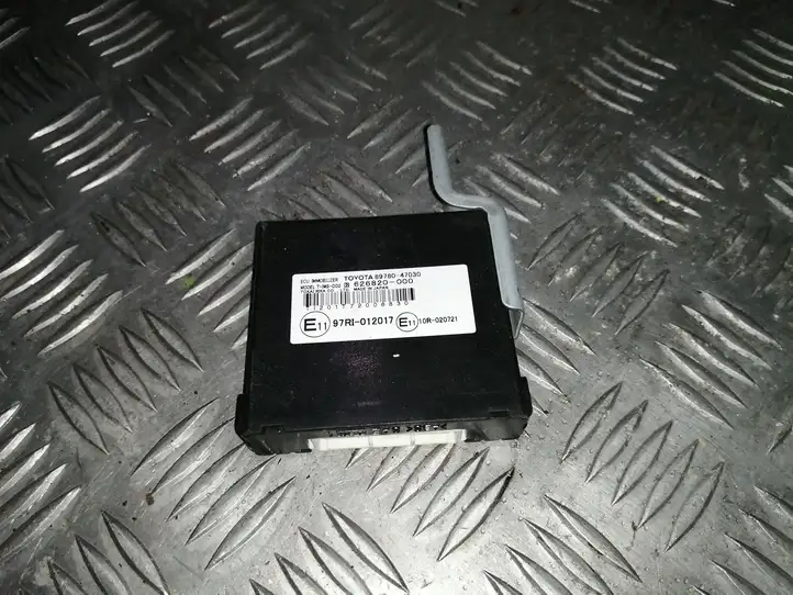 Toyota Prius (XW20) (2003 - 2009) 8978047030 Блок иммобилайзера — фото 1