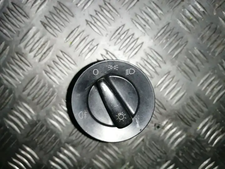 Volkswagen Golf IV (1998 - 2005) 1C0941531 Включатель фонарей — фото 2