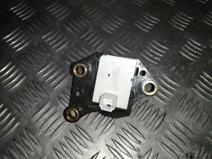 Toyota Avensis T270 (2009 - 2012) 8439005010 Кнопка ручного тормоза — фото 5