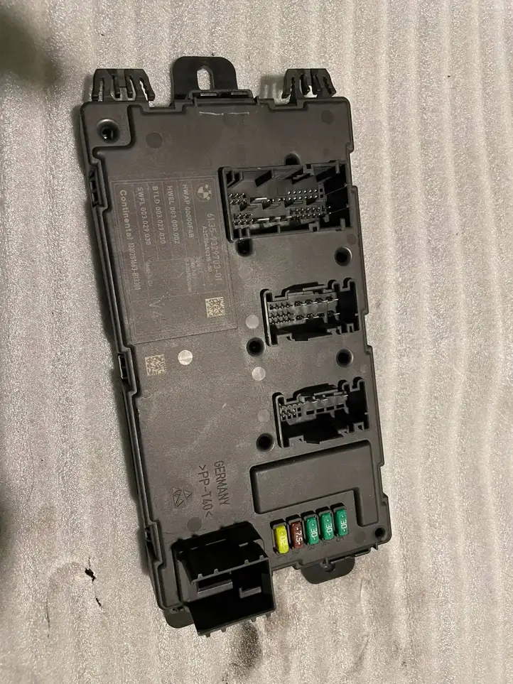 BMW 1 F20 F21 (2011 - 2019) 932970301 Модуль комфорта — фото 2