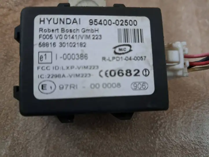 Hyundai Santa Fe (2000 - 2005) 9540002500 Блок иммобилайзера — фото 3