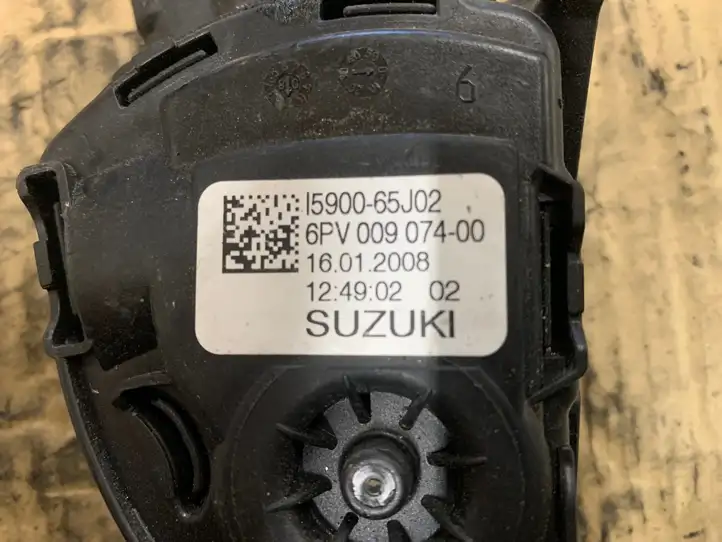 Suzuki Grand Vitara II (2005 - 2008) 1590065J02 Педаль акселератора — фото 8
