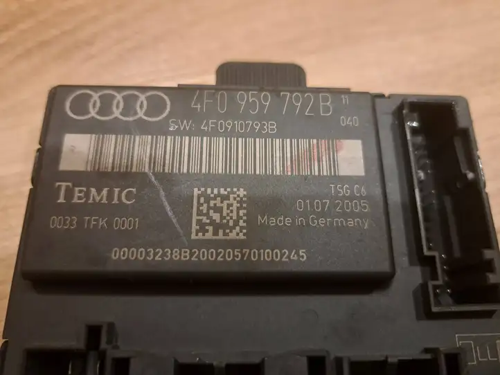 Audi A6 S6 C6 4F (2004 - 2008) 4F0959792B Блок управления дверью — фото 3
