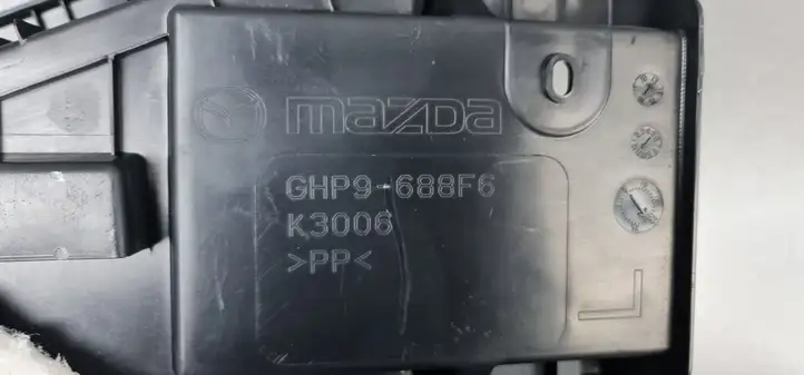 Mazda 6 (2012 - 2015) GHP9688F6 Прочая отделка багажника — фото 4