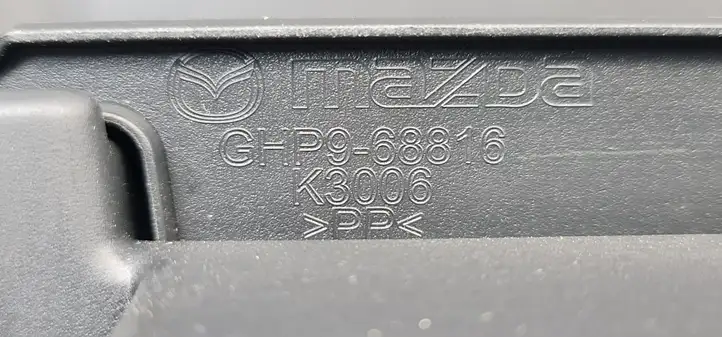 Mazda 6 (2012 - 2015) GHP968816 Прочая отделка багажника — фото 2