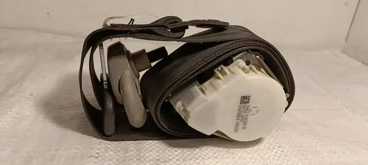 Volkswagen Caddy (2010 - 2015) 2K6857705 Передний ремень безопасности — фото 3