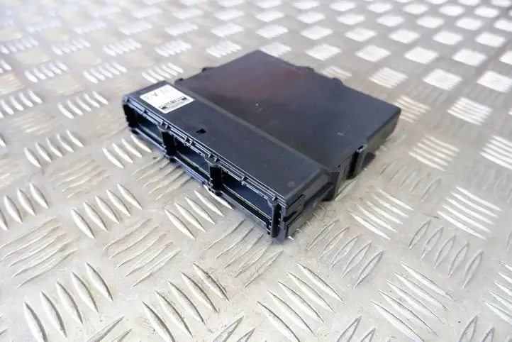 Toyota Prius (XW50) (2015 - ) 8998147A60 Прочие блоки управления — фото 3