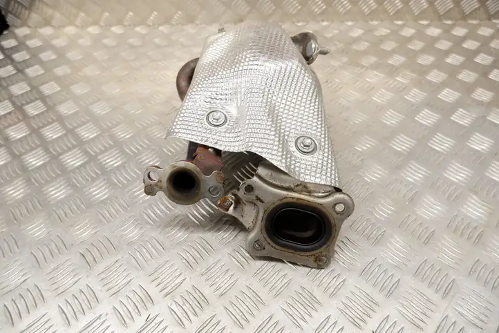 Toyota Yaris XP210 (2020 - ) 17140F3010 Катализатор / DPF / FAP — фото 5