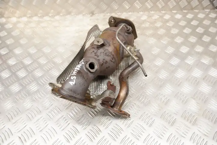 Toyota Yaris XP210 (2020 - ) 17140F3010 Катализатор / DPF / FAP — фото 6