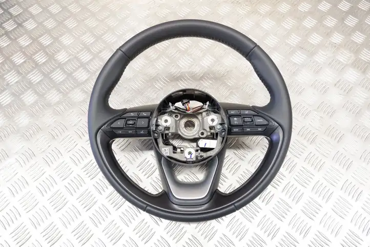 Toyota Yaris XP210 (2020 - ) 45100K0140 Руль — фото 1