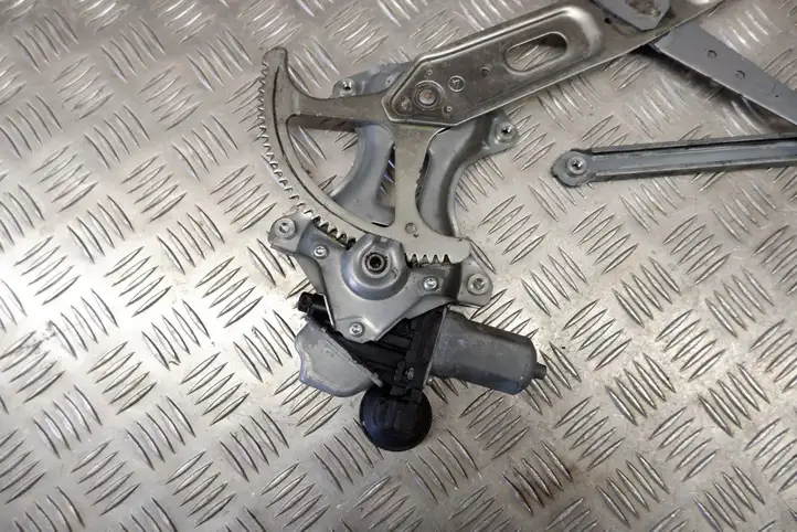 Lexus GS 250 300 350 300h 450h (2015 - 2020) 8571030481 Электростеклоподъемник передний (комплект) — фото 5