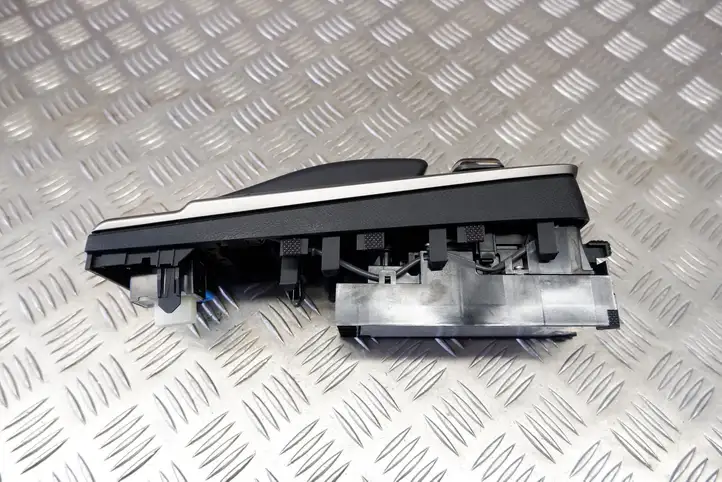 Lexus GS 250 300 350 300h 450h (2015 - 2020) 8478030240 Контроллер мультимедийной системы — фото 8