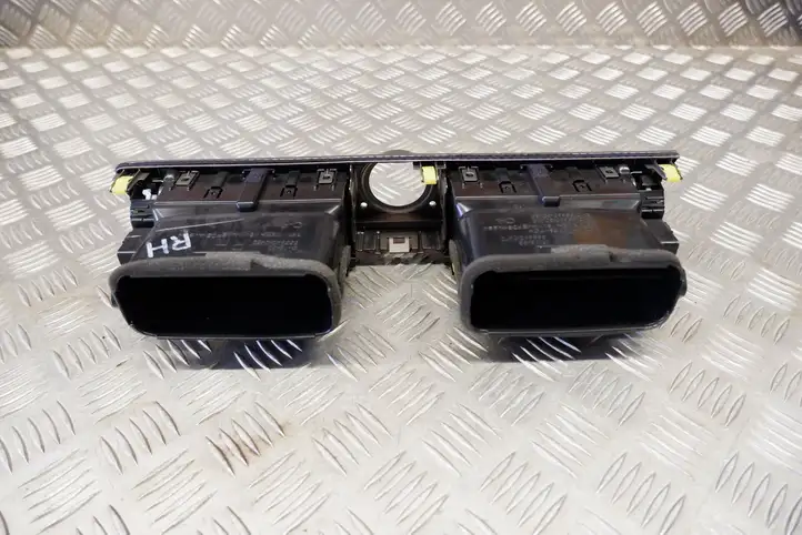 Lexus GS 250 300 350 300h 450h (2015 - 2020) 5566030480 Центральный воздушный дефлектор — фото 2