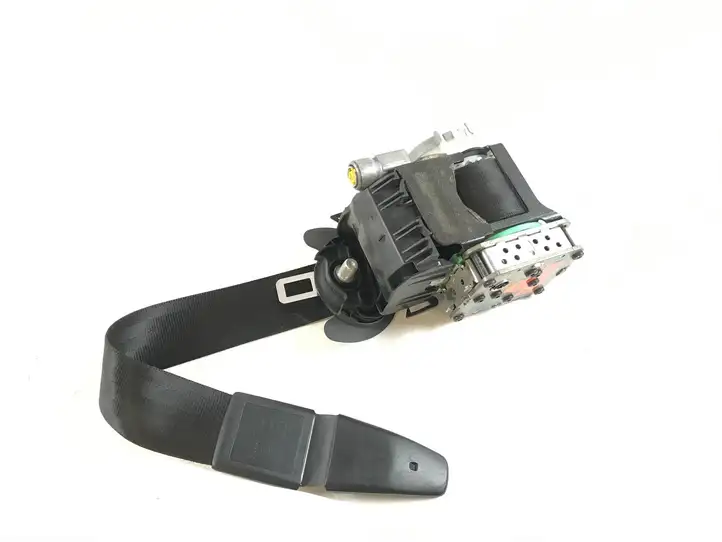 Audi A7 (2010 - 2014)  4G8857705B Передний ремень безопасности