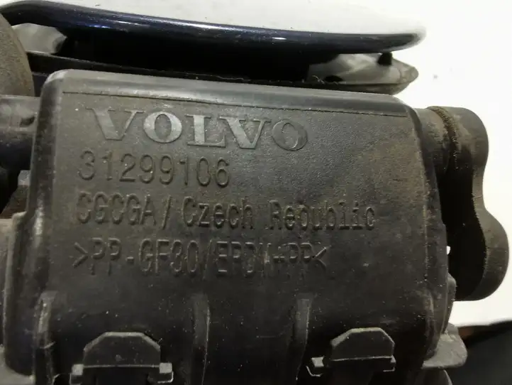 Volvo V60 (2013 - 2018) 31299106 Крышка зарядного разъема — фото 4